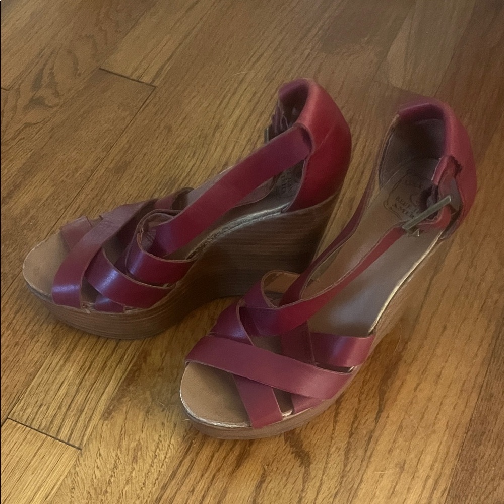 Lucky Brand Maroon Wedge Sandals